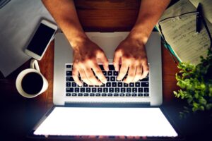 WCAG 3.2.2 On Input komunikaty